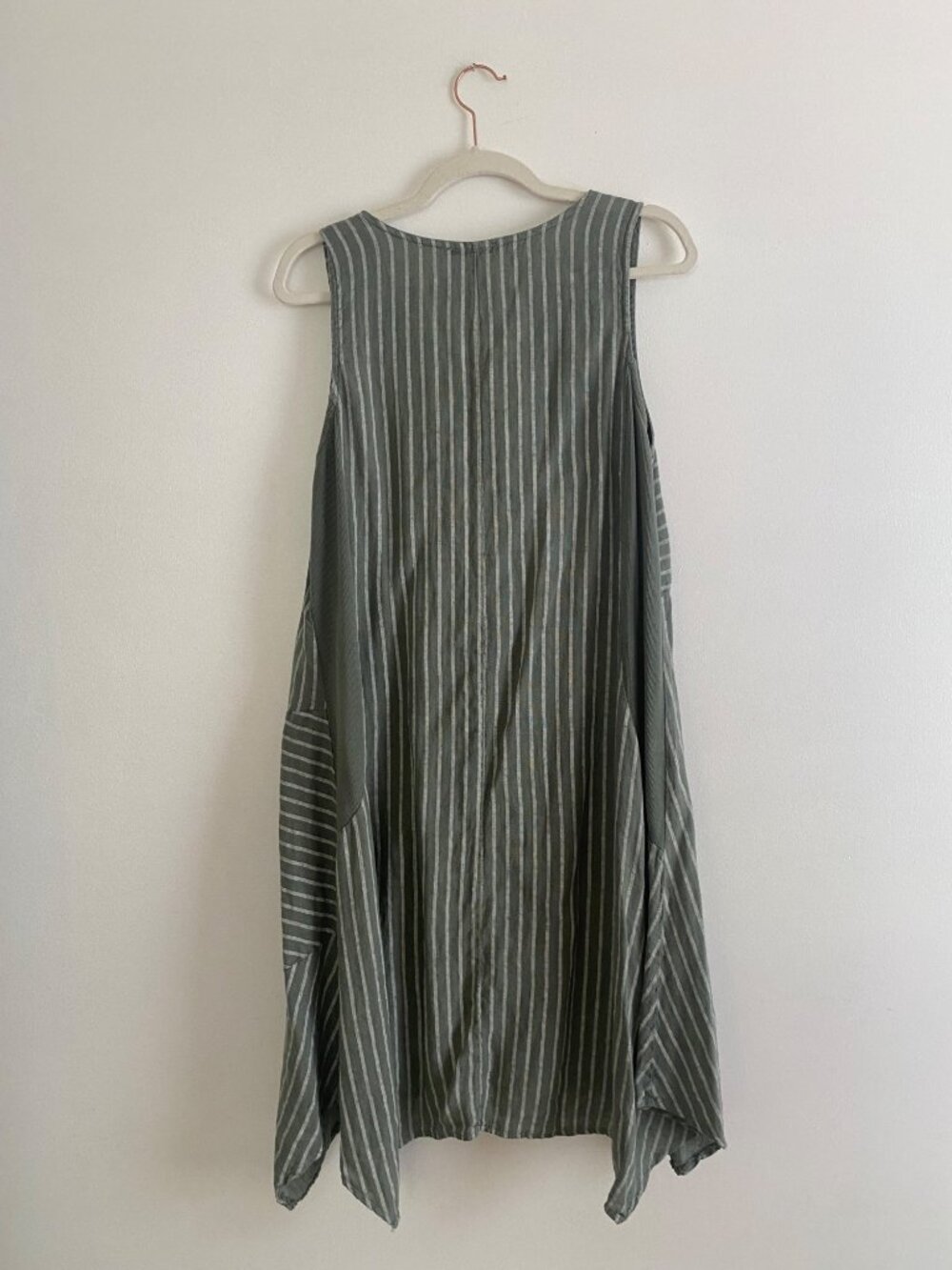 Tempo Paris Green Striped Sleeveless Asymmetric Hem 100% Linen Dress Size L - Picture 4 of 6